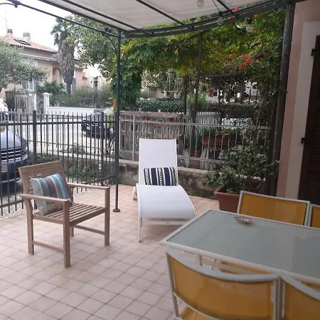 Bouganville House * Senigallia