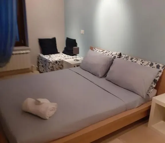 Daire Bouganville House