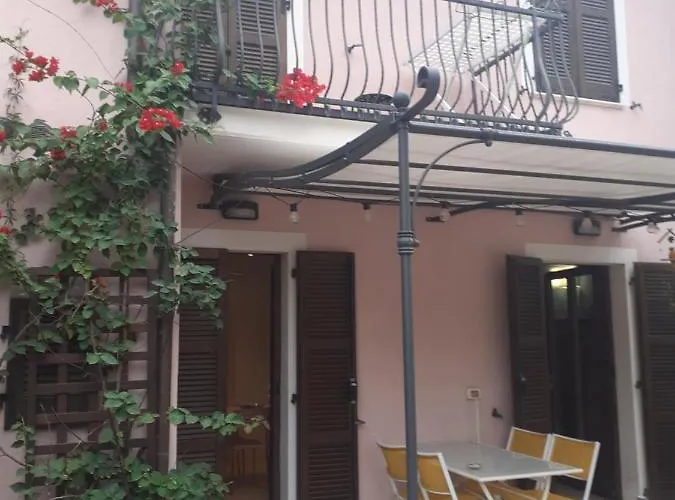 Bouganville House Daire Senigallia